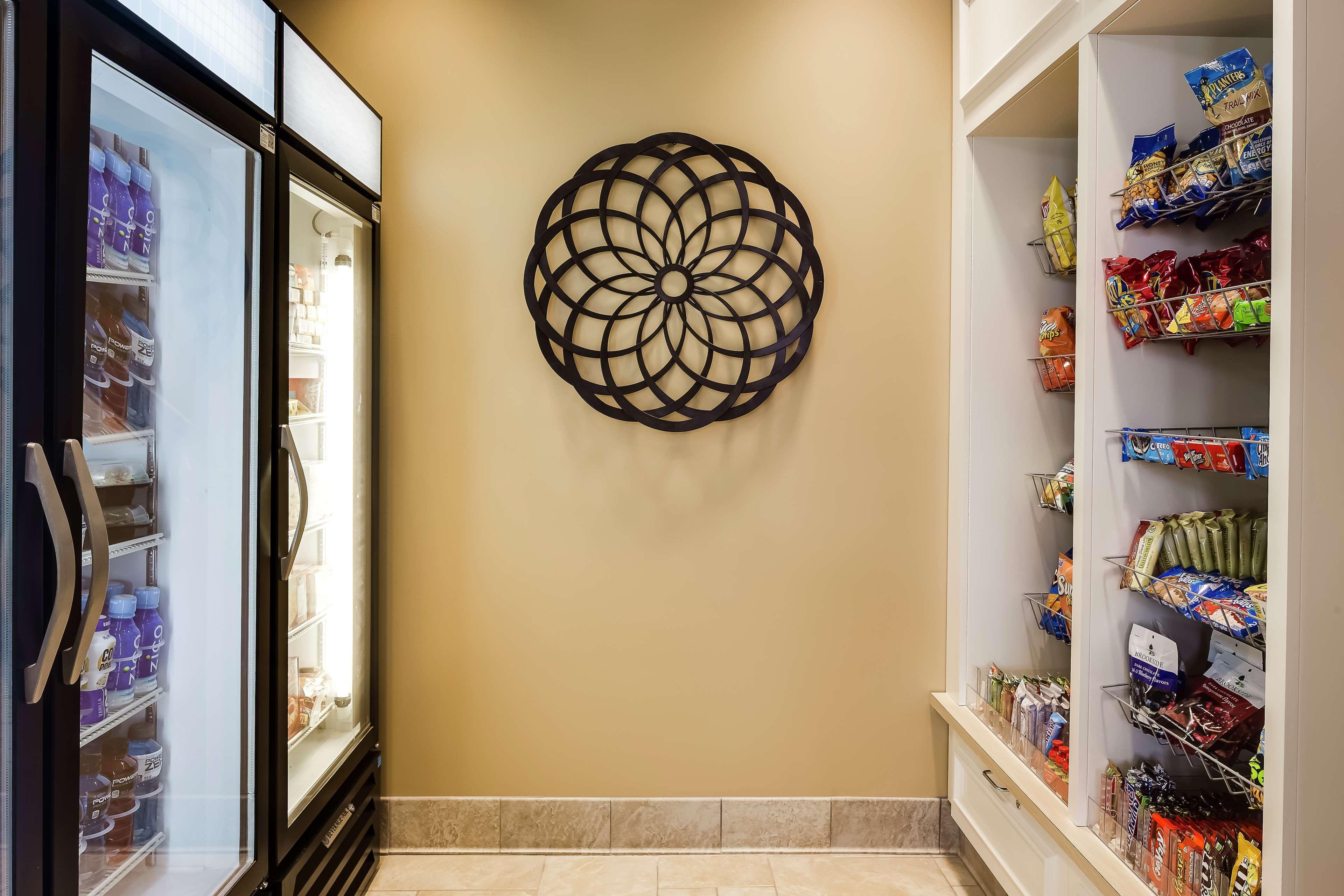 Hilton Garden Inn Bettendorf/ Quad Cities Bagian luar foto