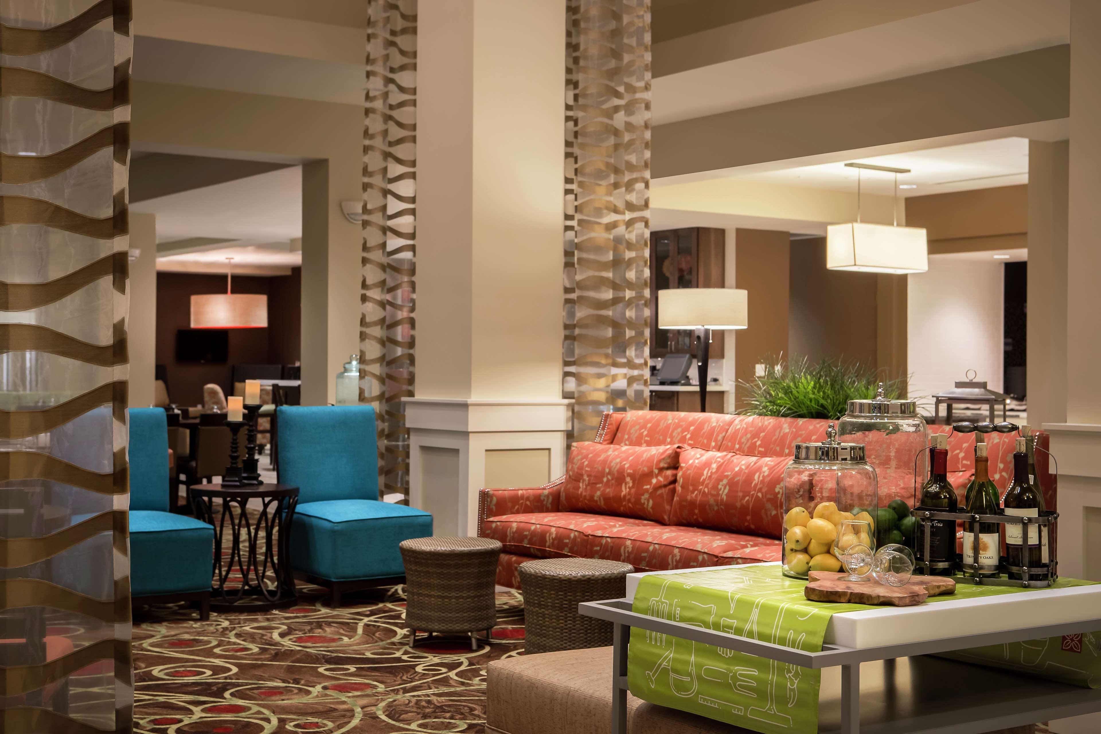 Hilton Garden Inn Bettendorf/ Quad Cities Bagian luar foto