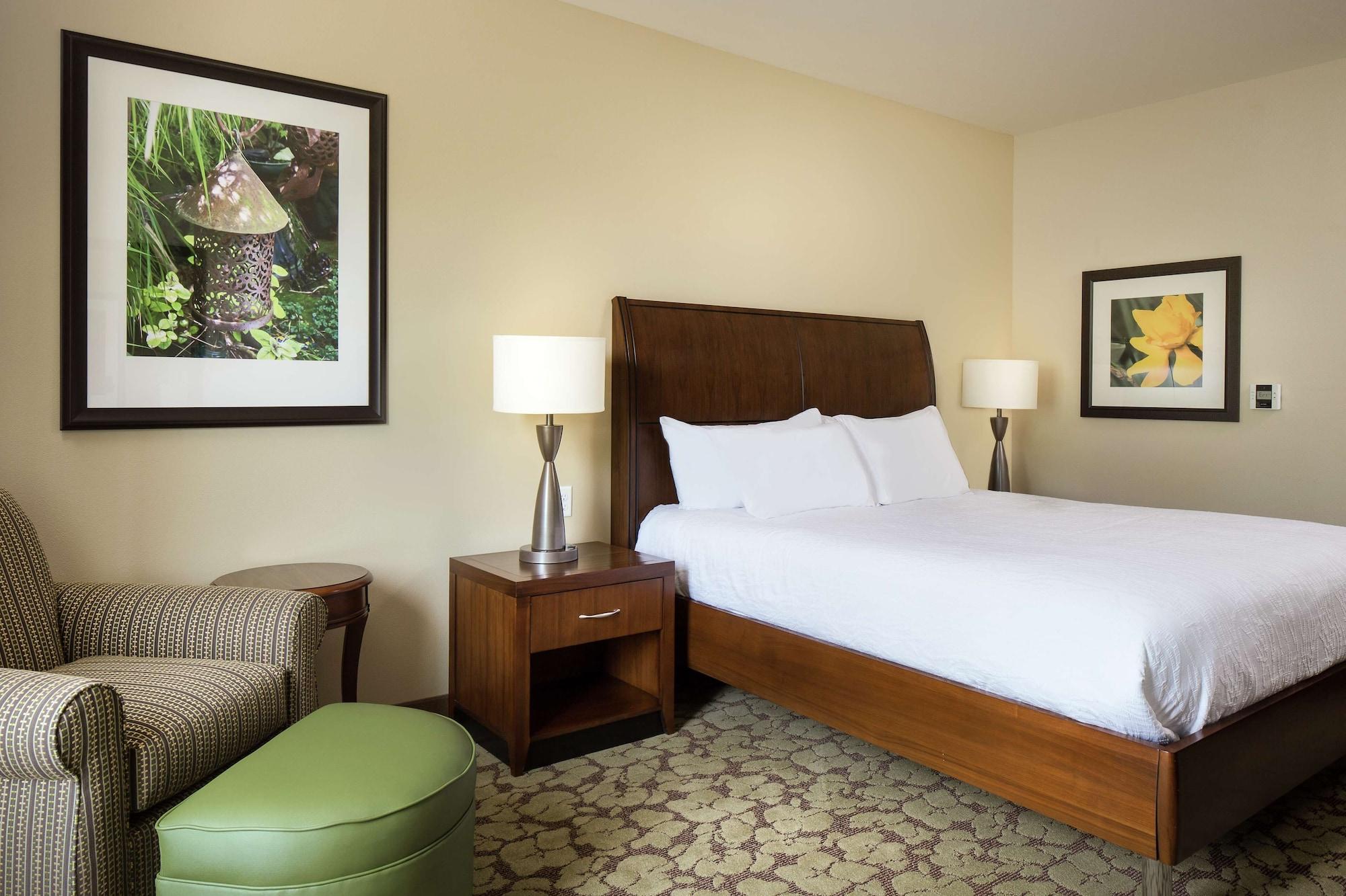 Hilton Garden Inn Bettendorf/ Quad Cities Bagian luar foto