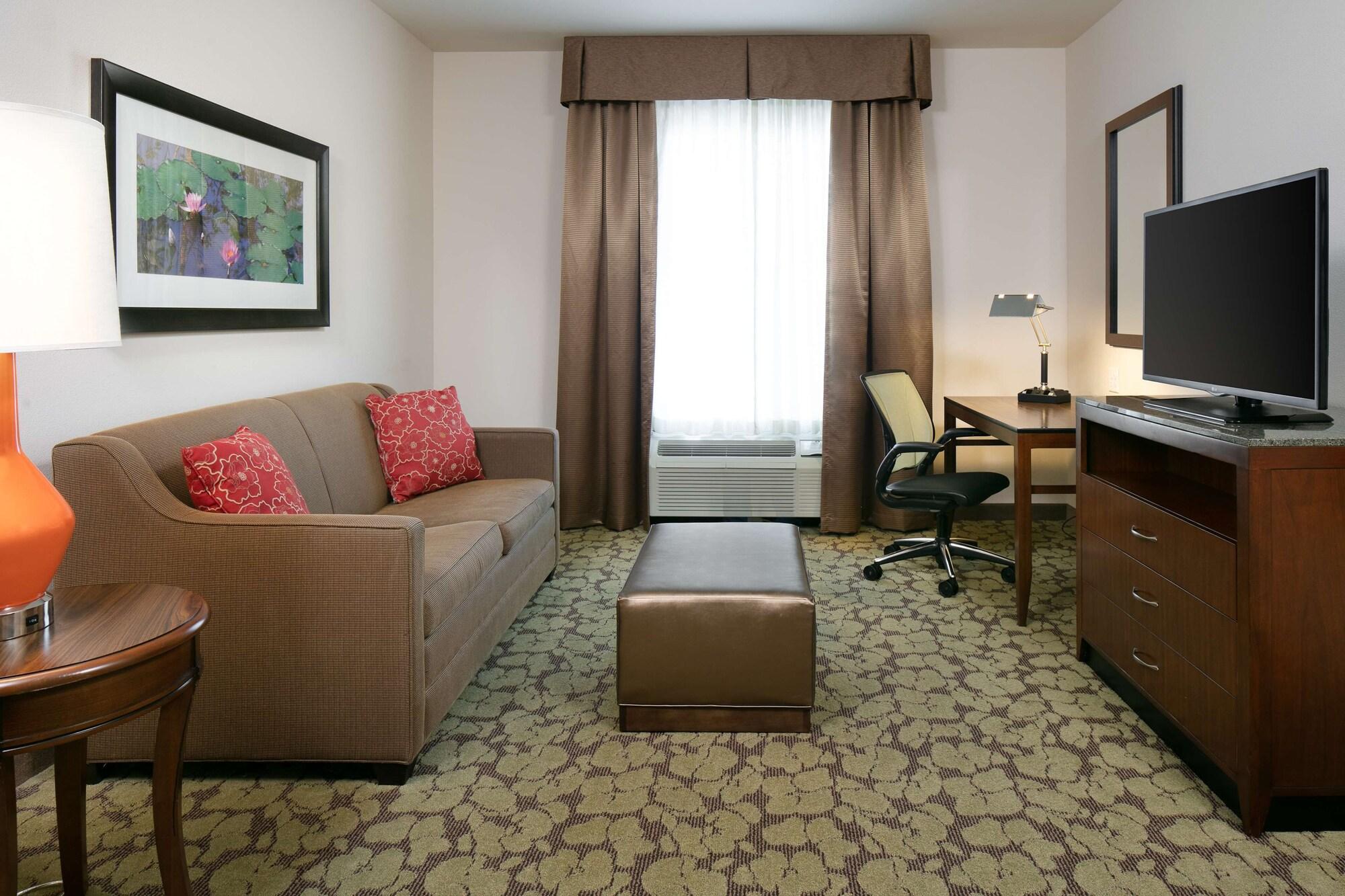 Hilton Garden Inn Bettendorf/ Quad Cities Bagian luar foto