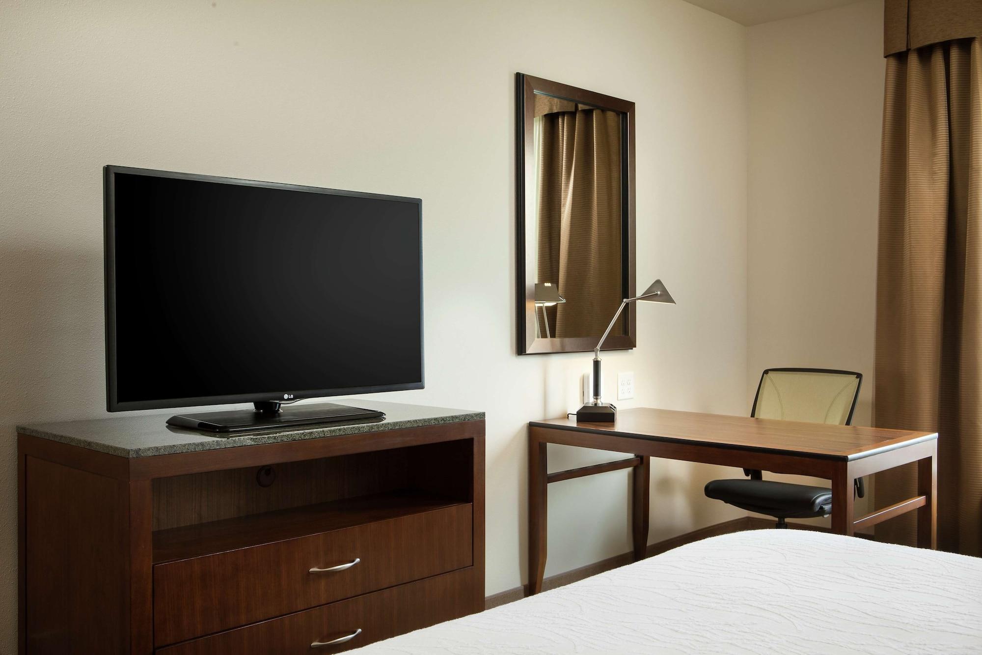 Hilton Garden Inn Bettendorf/ Quad Cities Bagian luar foto