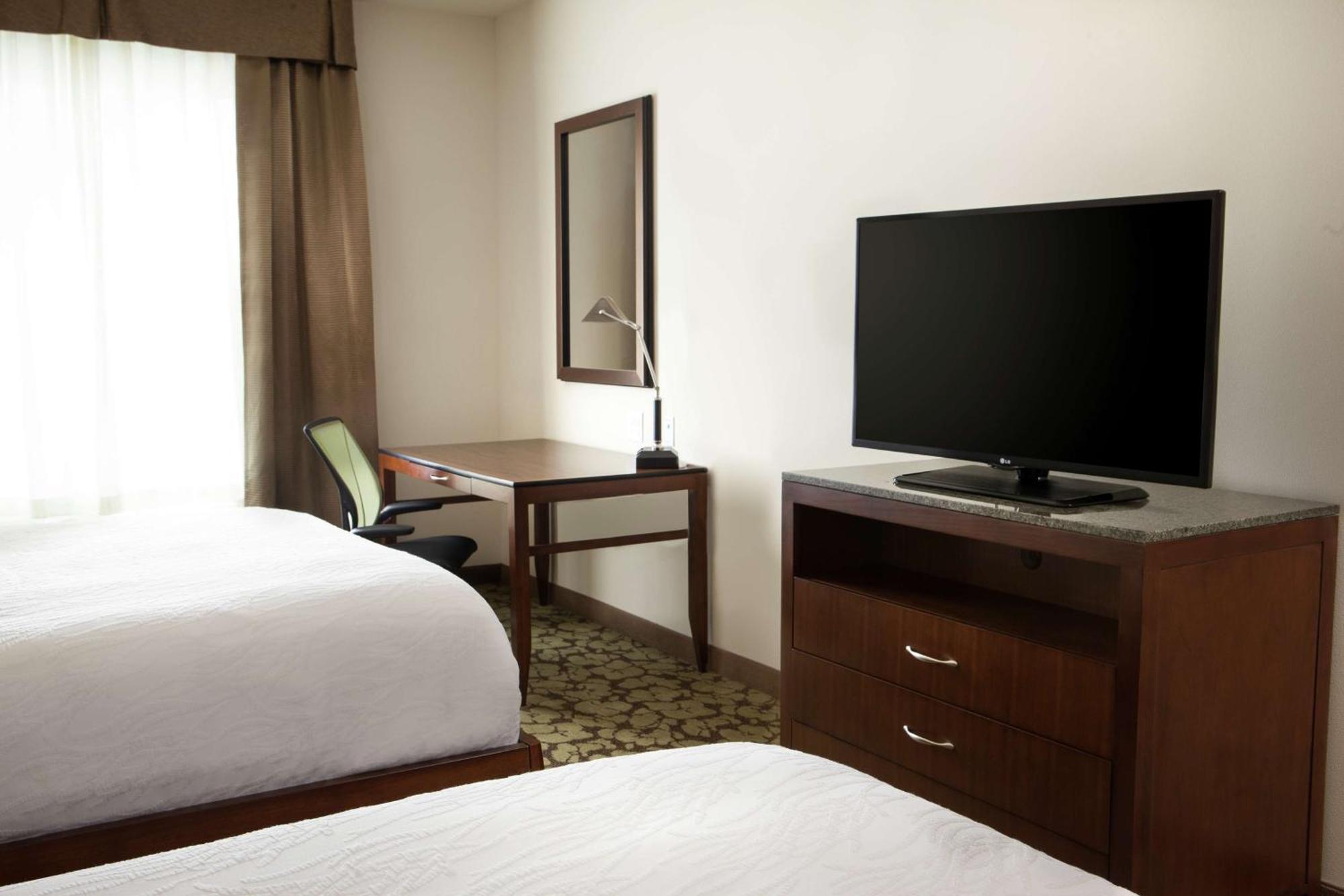 Hilton Garden Inn Bettendorf/ Quad Cities Bagian luar foto