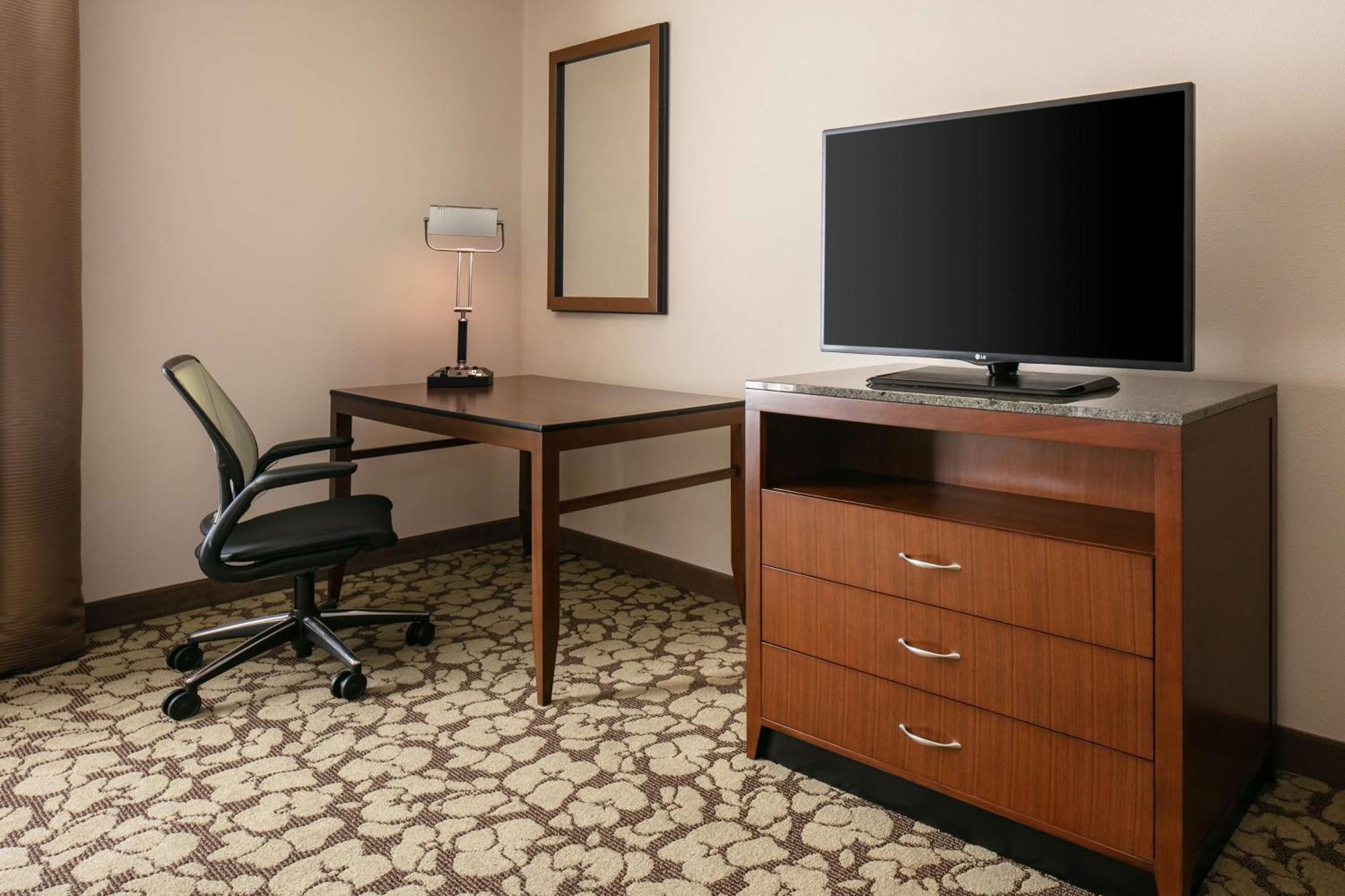 Hilton Garden Inn Bettendorf/ Quad Cities Bagian luar foto