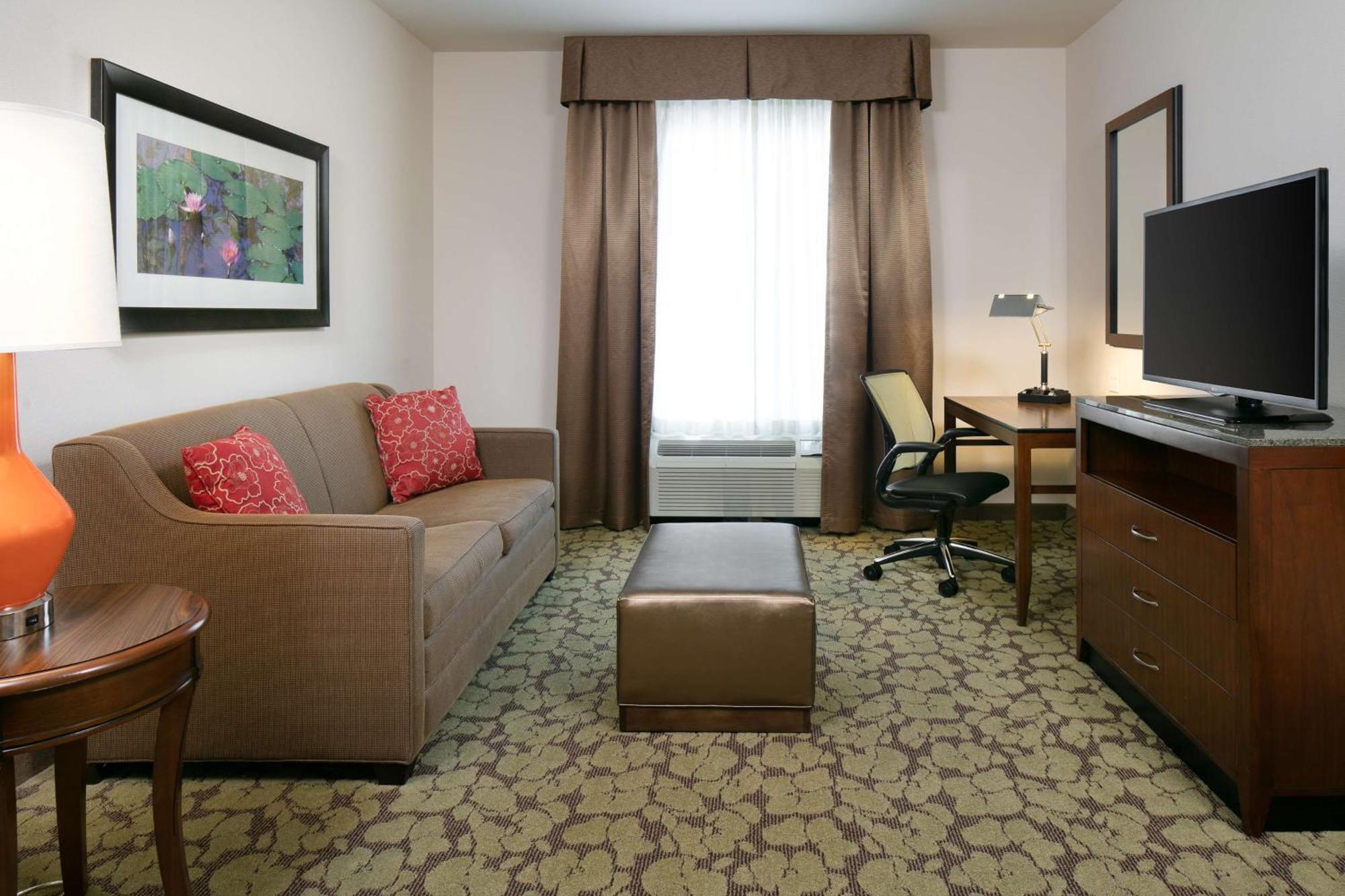 Hilton Garden Inn Bettendorf/ Quad Cities Bagian luar foto