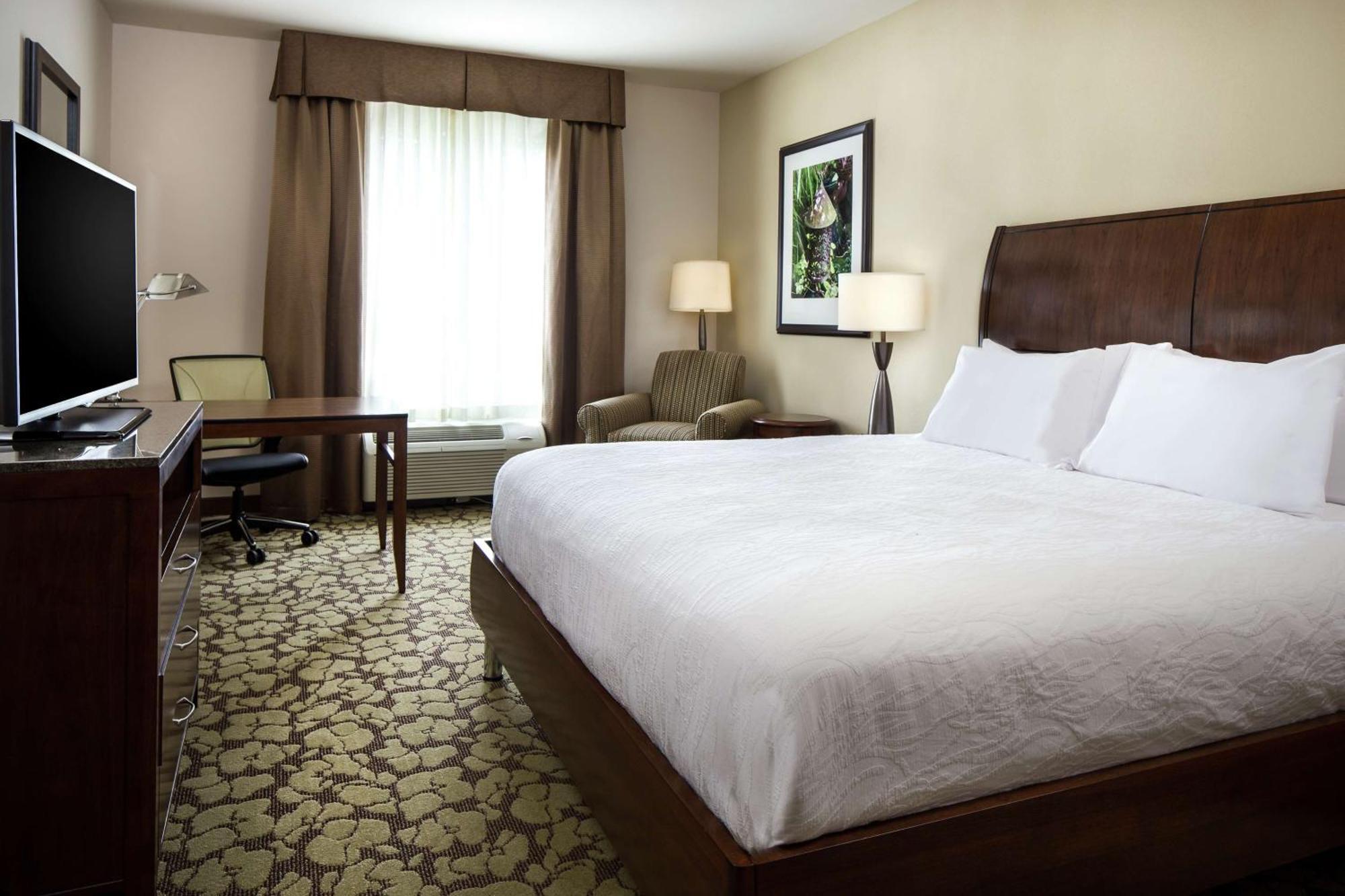 Hilton Garden Inn Bettendorf/ Quad Cities Bagian luar foto